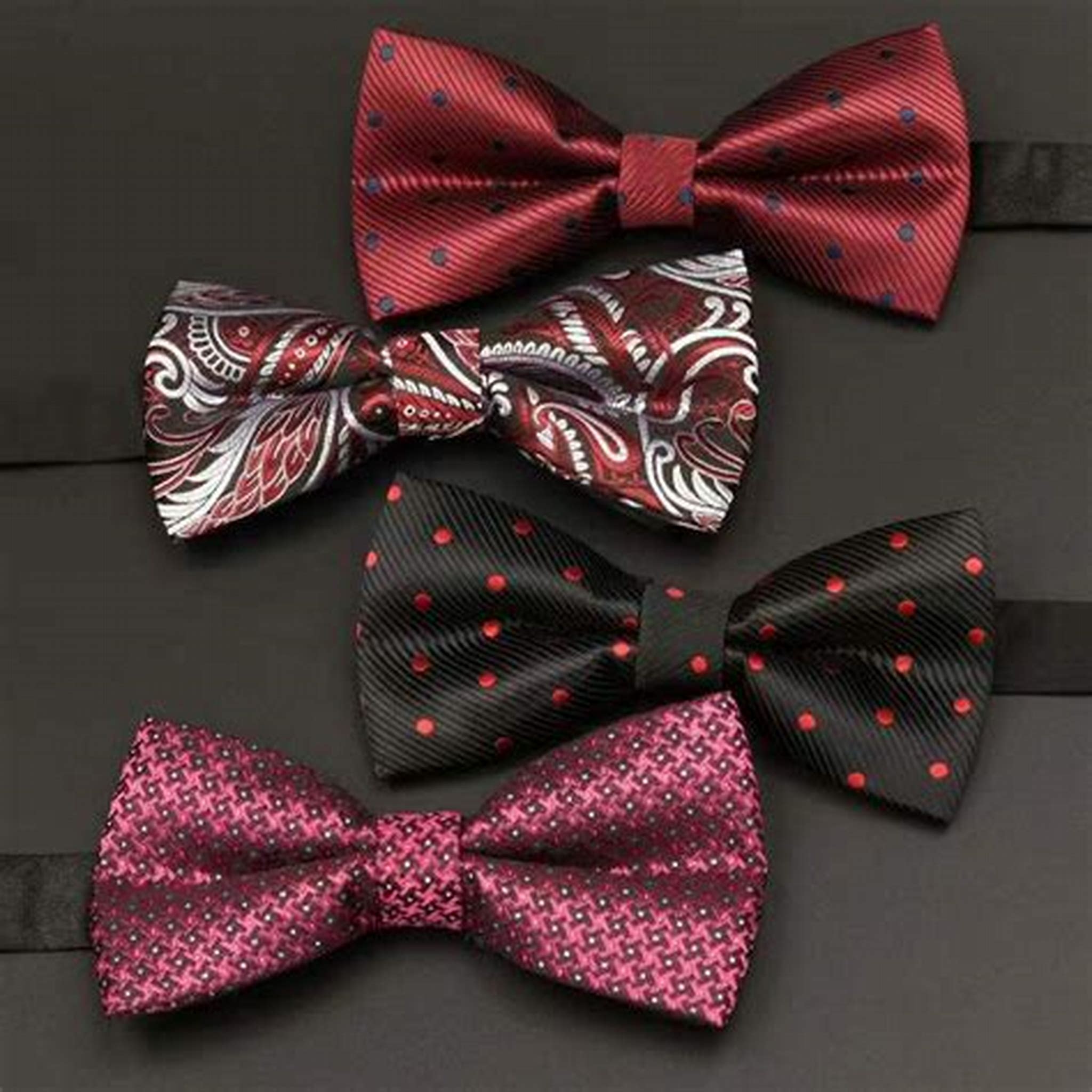 BOW TIE