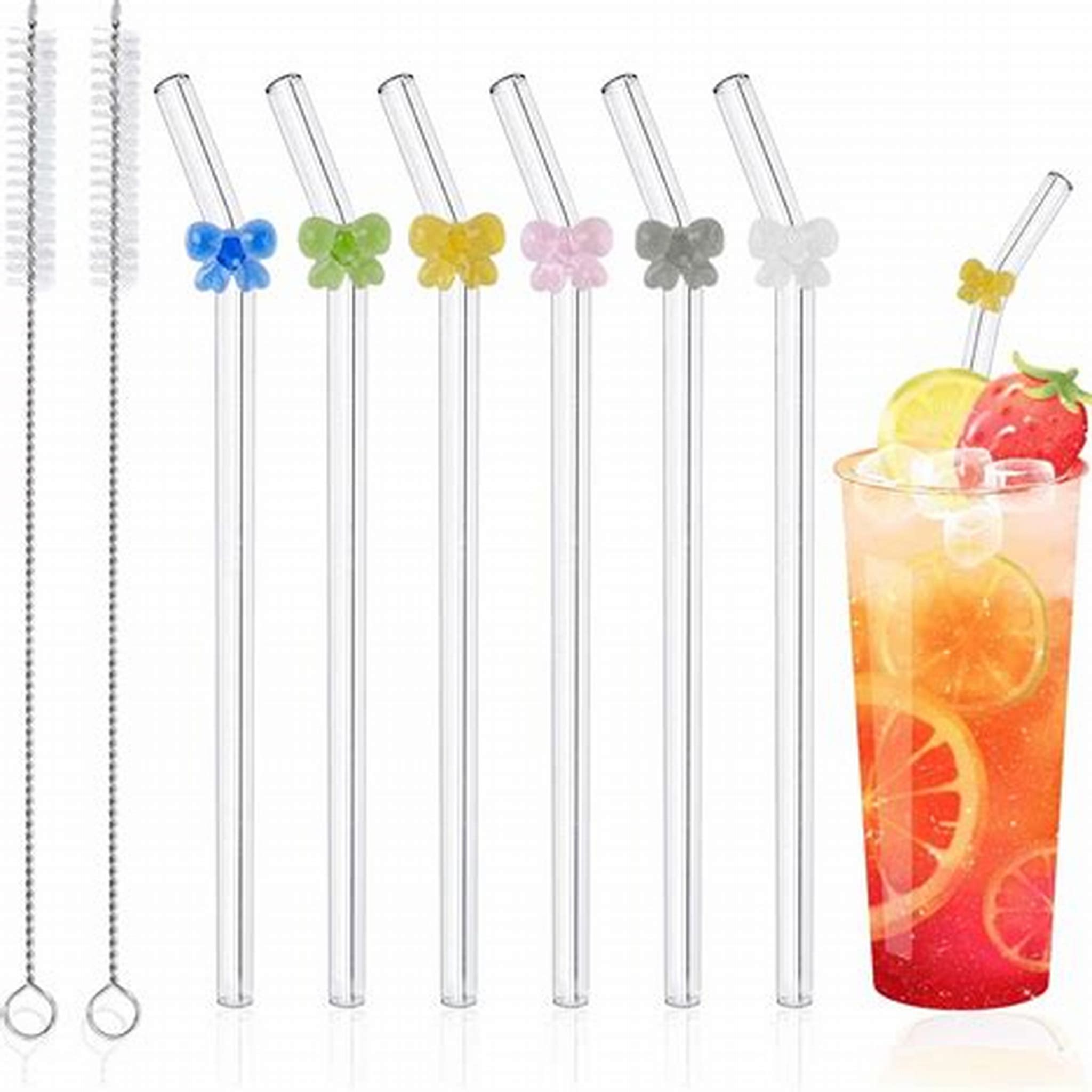CHARACTER CUP WITH STRAW