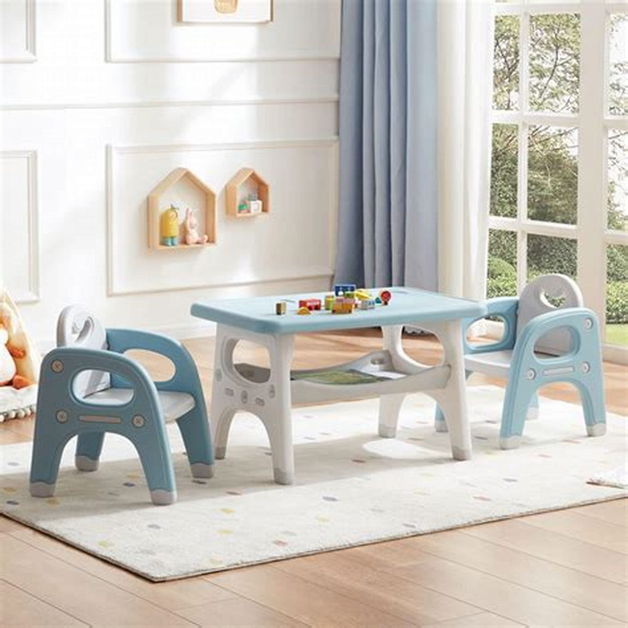 CHILDREN CHARACTER TABLE & CHAIR