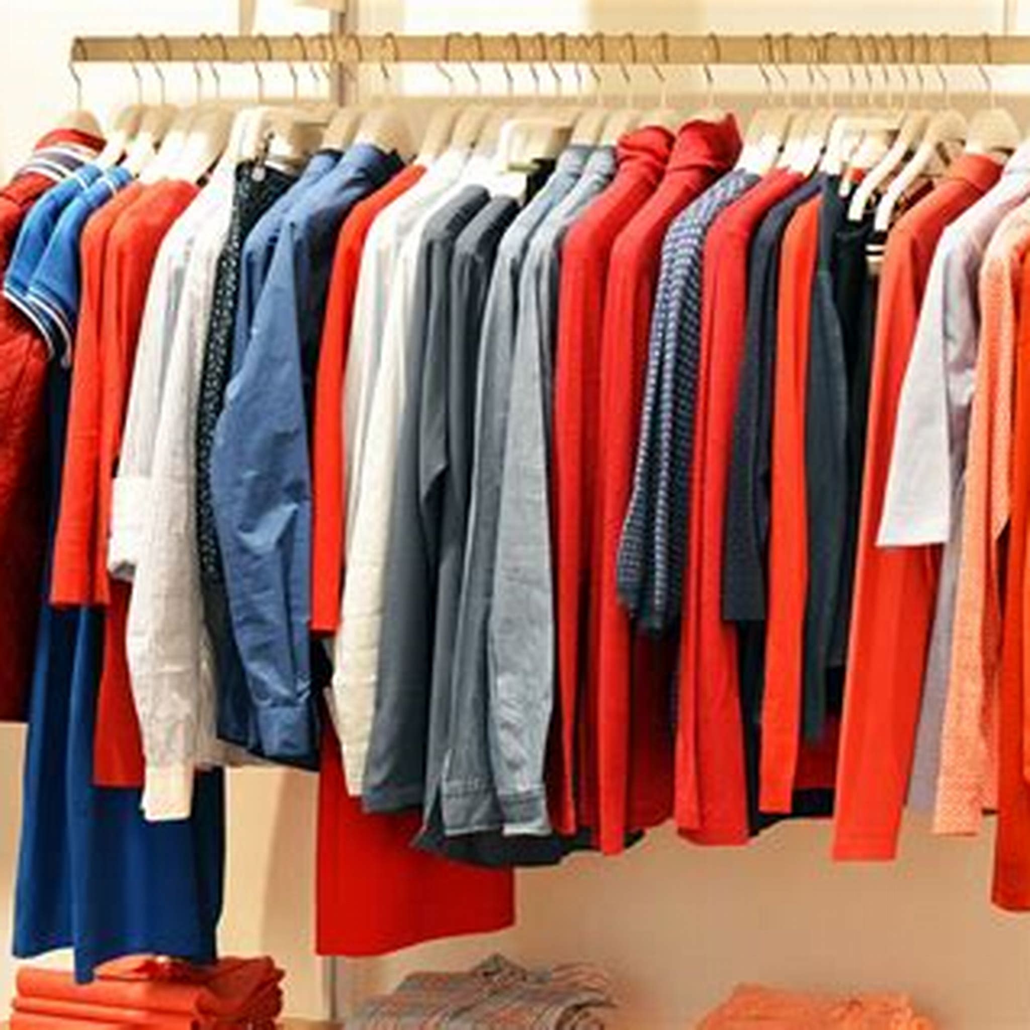 CHILDREN’S CLOTHE