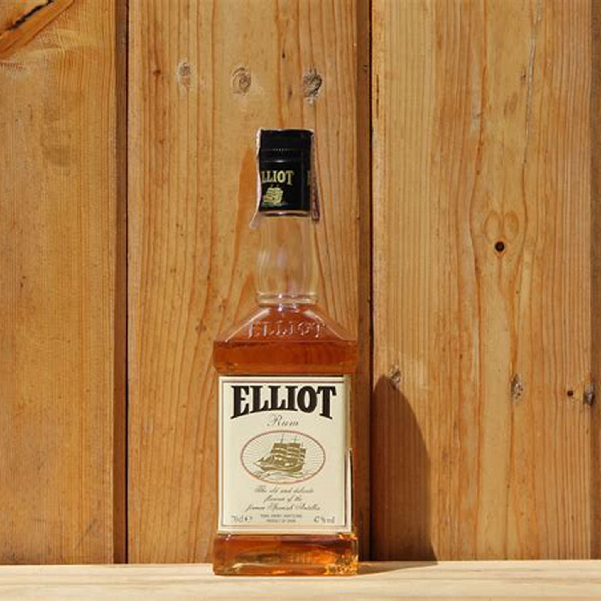 ELLIOT RUM