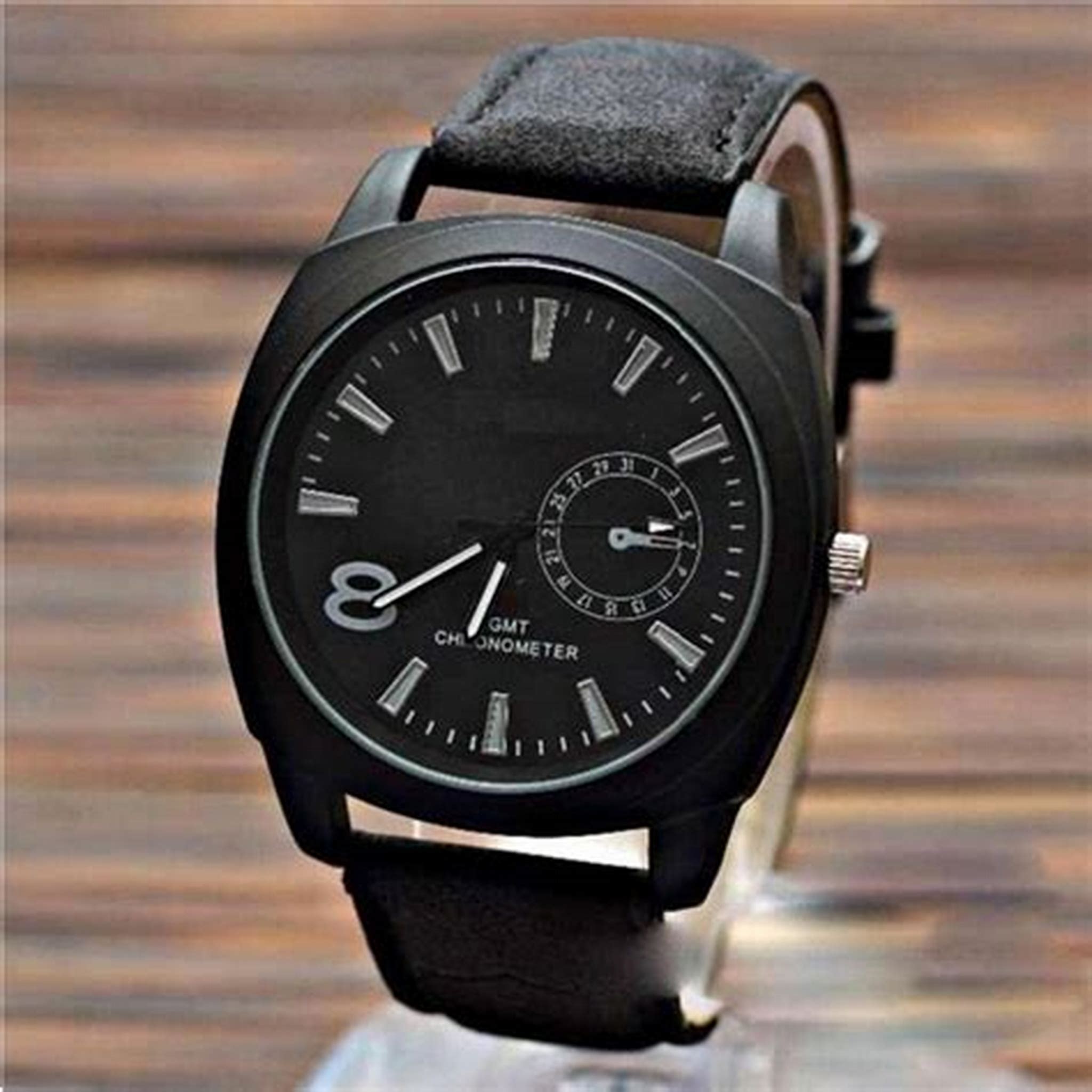 LEATHER WRIST WATCH