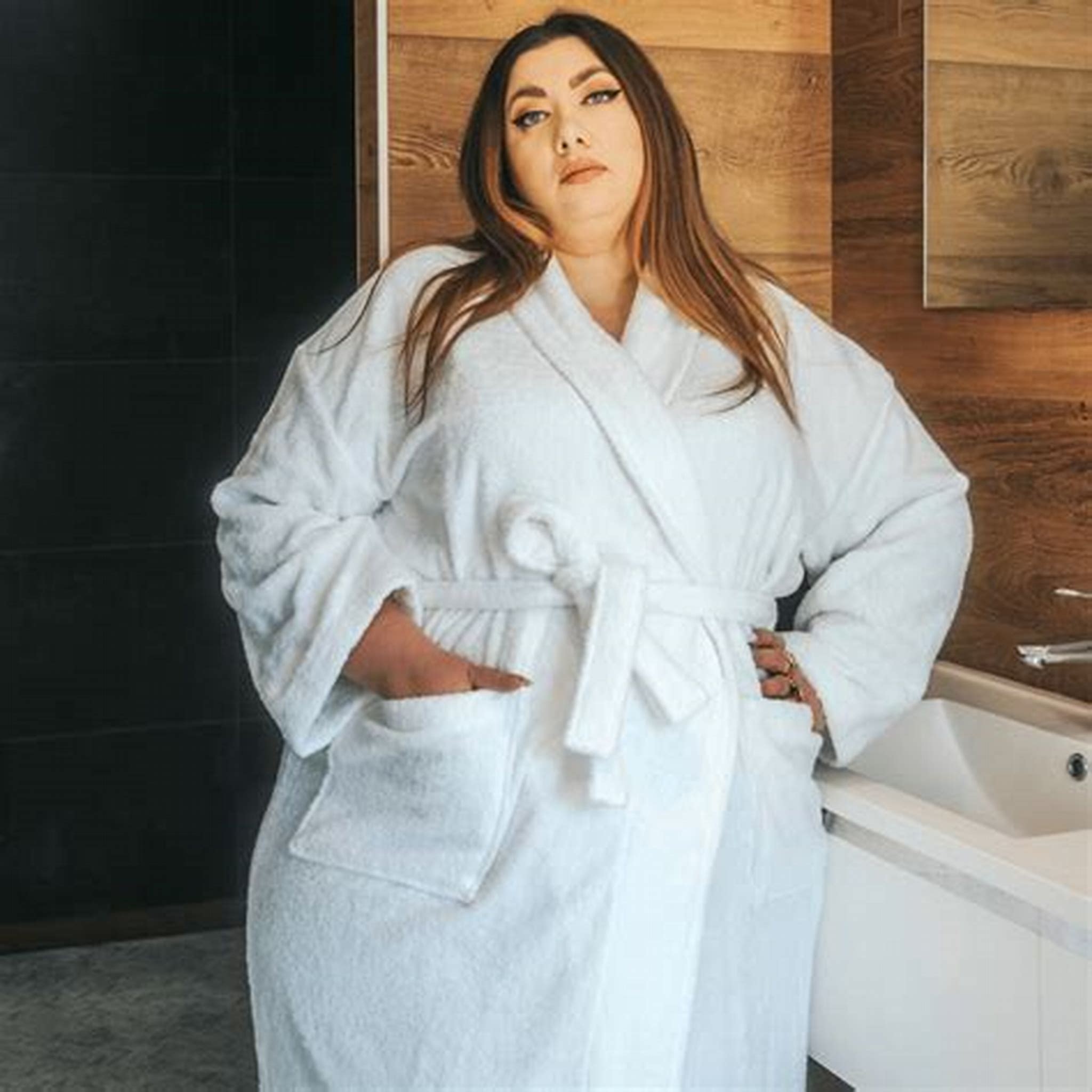 BATH ROBE